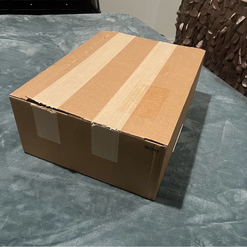 Louis Vuitton large discreet shipping Orange Box‎ - Picture 6 of 12